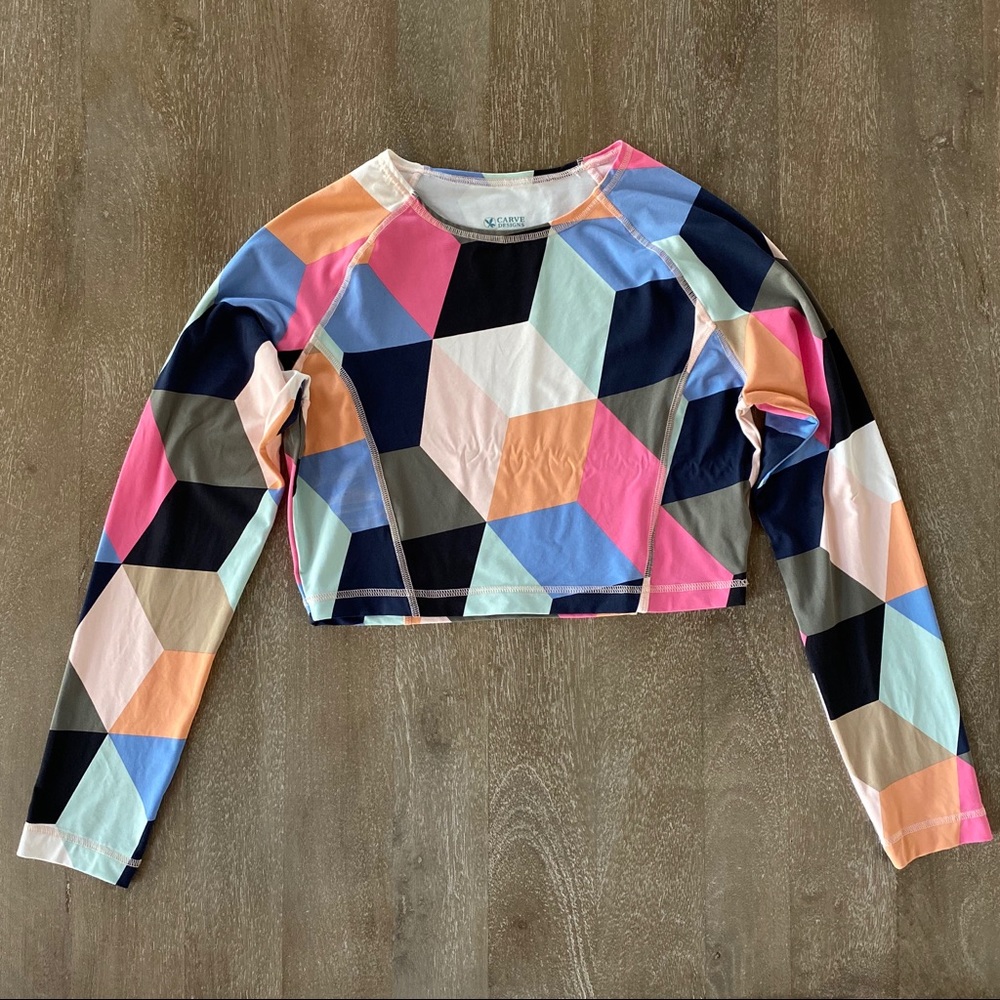 Carve Designs Cropped Rashguard